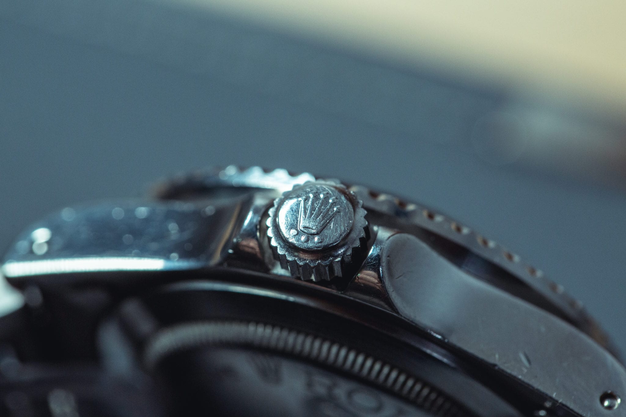 My Automatic Watch is Losing Time. What Do I Do? | Crown & Caliber Blog