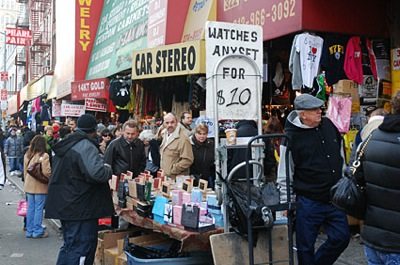 Tribeca Citizen  Canal Street counterfeit operation just goes on