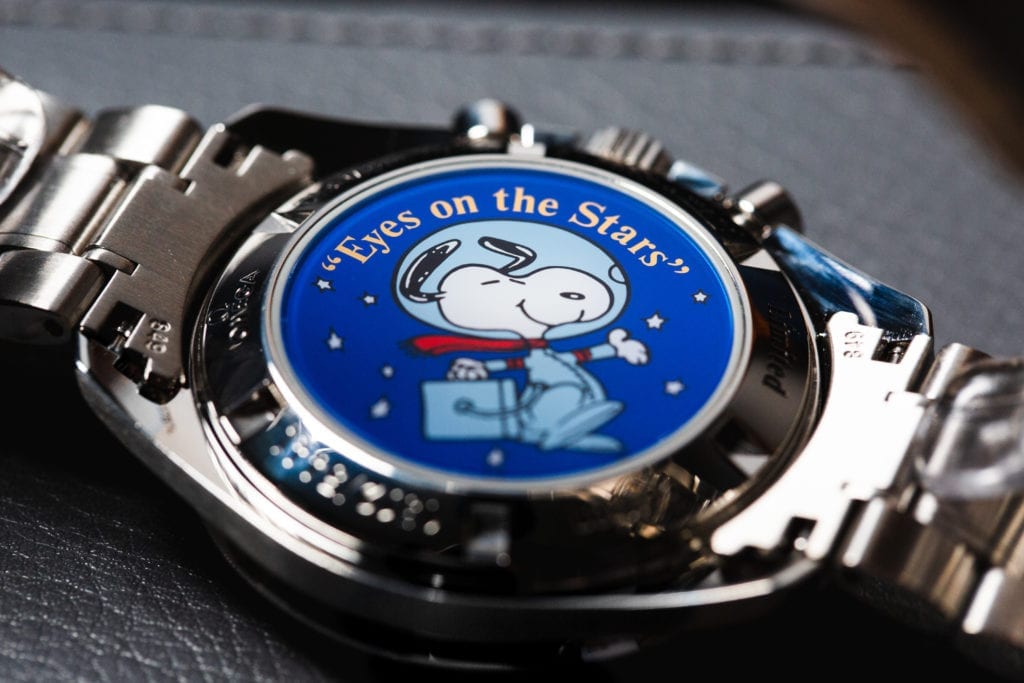 The caseback of the "Eyes on the Stars" snoopy 
