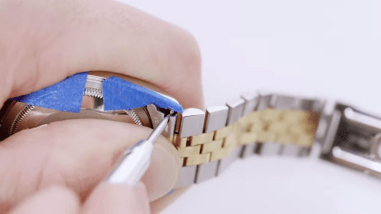 How to Change a Bracelet | Watch without Lug Holes - Crown & Caliber Blog